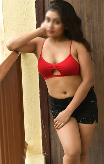 Call Girls in The Prime Balaji Deluxe Hotel